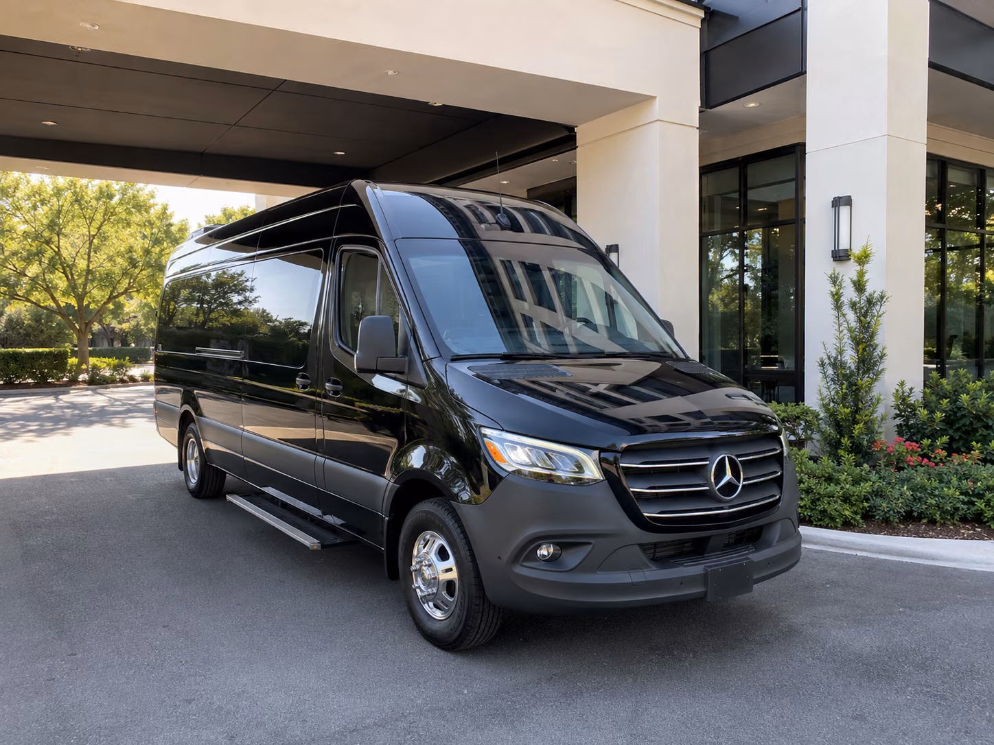 atlanta airport shuttle bus rentals for private groups