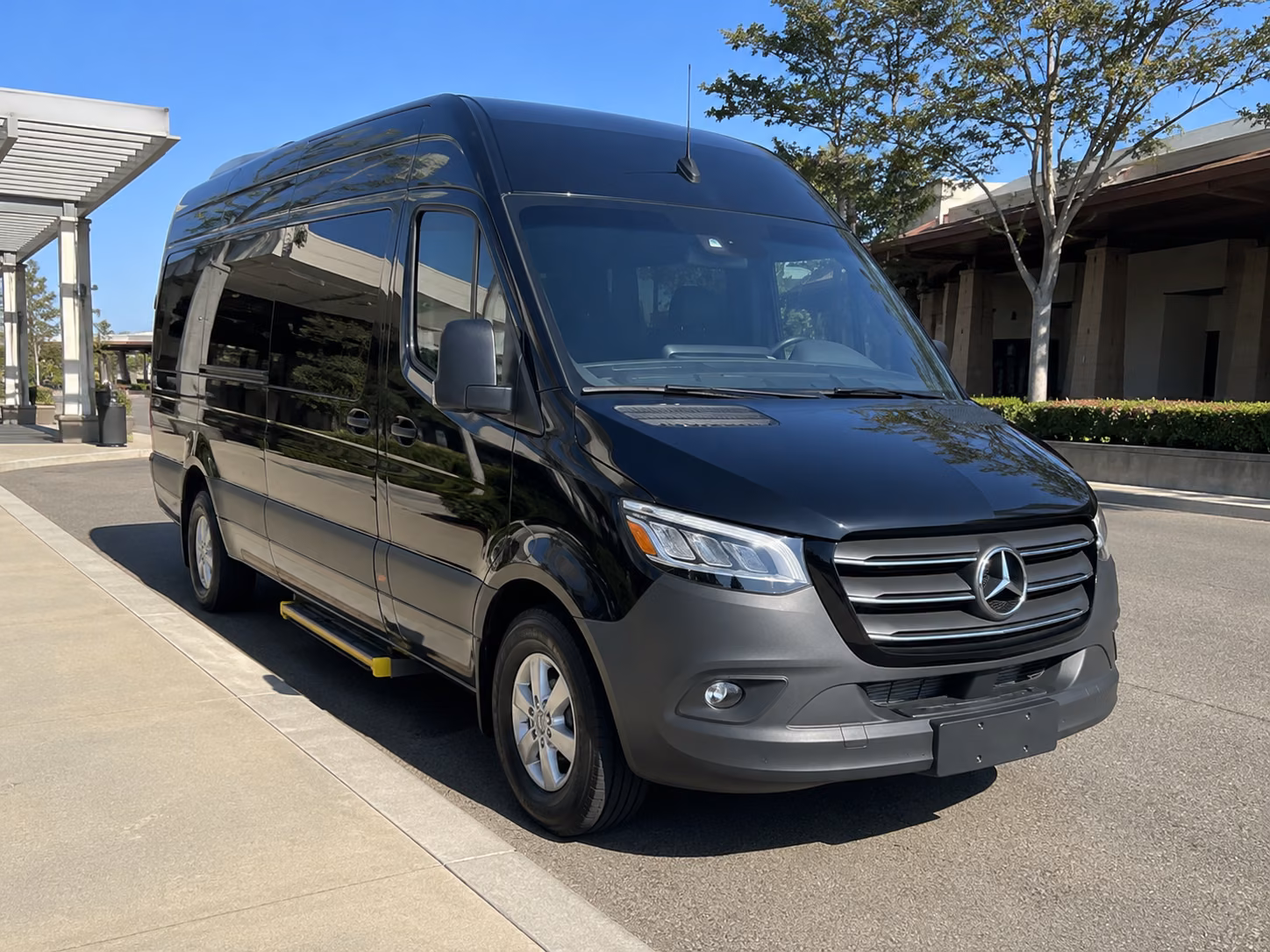 atlanta bus rentals for georgia road trips and kentucky travel