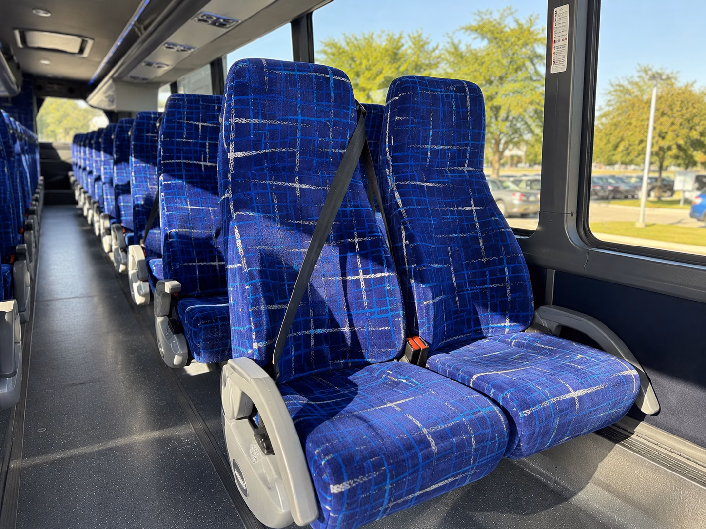 shuttle services for airline crews and airport staff in atlanta